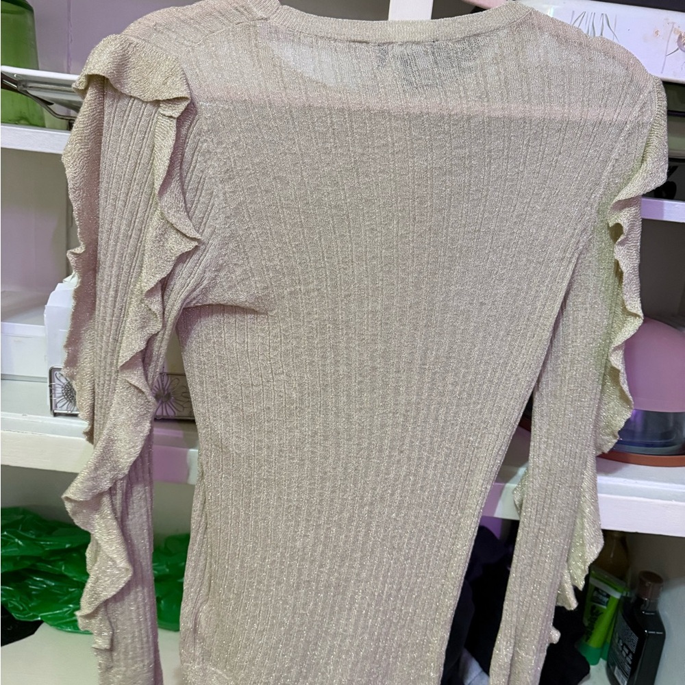 Express Cream Ruffle Sleeve Top - Picture 3 of 3